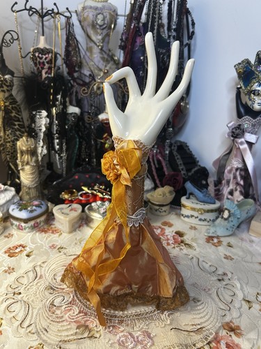 Vintage lionite mele hand ring - vintage,