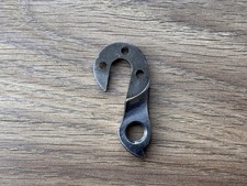 Neverest Derailleur Hanger For