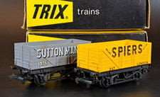 Trix Trains - OO Gauge - 2 x 7