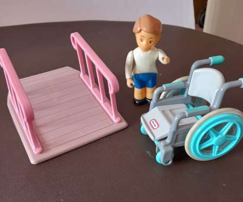 Vintage little tikes dolls - little,