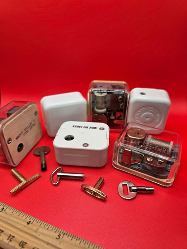 Sanyo music box wind - box,