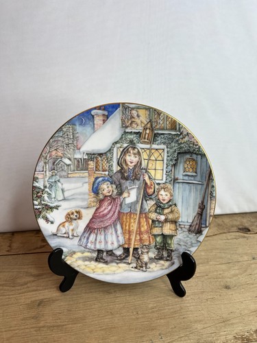 Vintage royal worcester - royal,