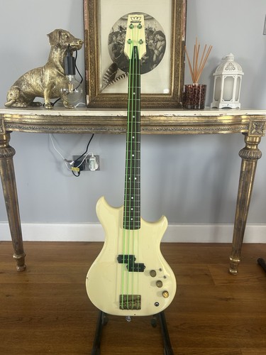 Westone thunder bass guitar - bass,