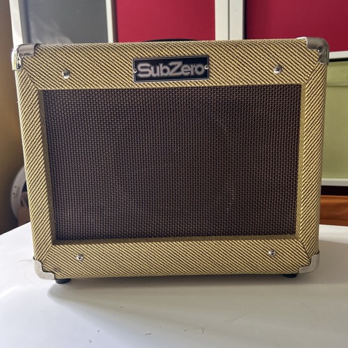Subzero v15g watt guitar - watt,