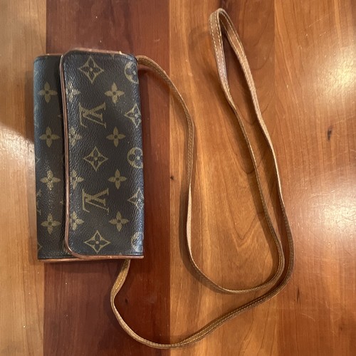 Louis vuitton monogram small - louis,