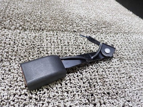 Mazda bongo 2015 driver seat - mazda,