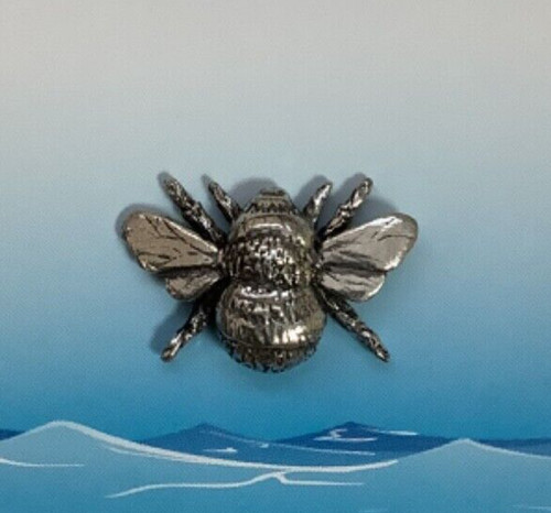 Bee silver pewter - bee, pin