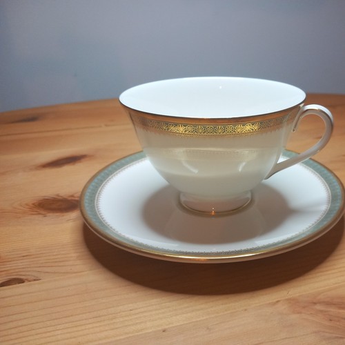 Royal doulton clarendon - royal, h4993