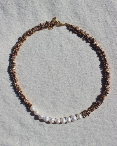 Freshwater pearl necklace gold - freshwater,