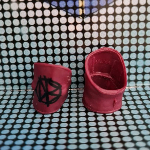 Maroon mattel knee - mattel,