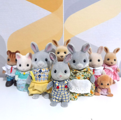 Sylvanian families figure - sylvanian,
