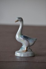 Porcelain Goose Ornament 4.5