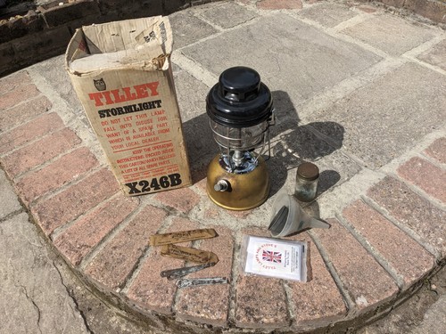 Vintage tilley lamp - lamp, x246b