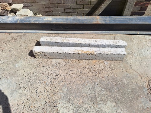 Concrete lintels 1200mm x - 2,