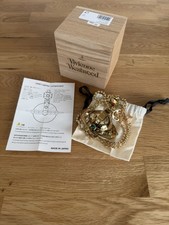 Vivienne Westwood  No.20 Giant