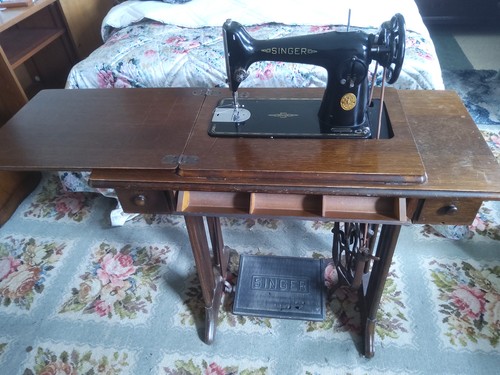 Vintage singer sewing machine - sewing,