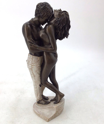 Bronze resin oliver tupton - resin,