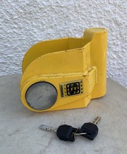 Stronghold Hitch Lock + Two