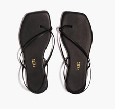 NWOT Tkees Millie Square Toe