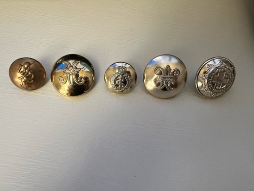 Old metal buttons vintage - 5,