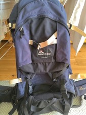 Macpac Vamoose Size 3 Child Carrier Backpack zip off bag