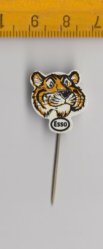 Vintage esso oil - oil, fuel