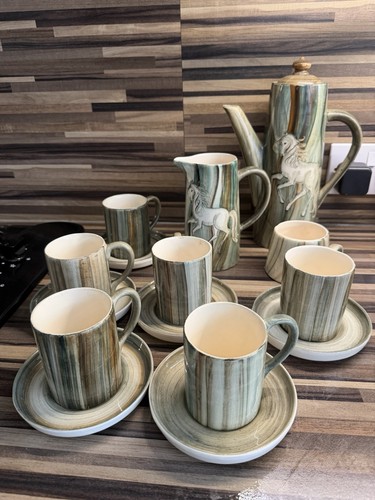 Stunning rare vintage piece - stunning,