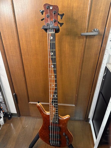 Warwick thumb ltd 2013 - bo,