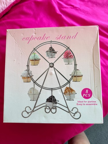 Spinning ferris wheel - spinning,