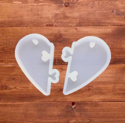 Connected heart silicone