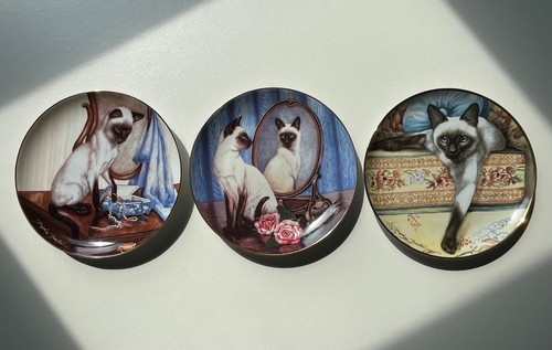 Siamese cat plates - x,