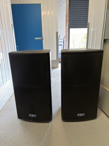 Equipment used speakers - used,
