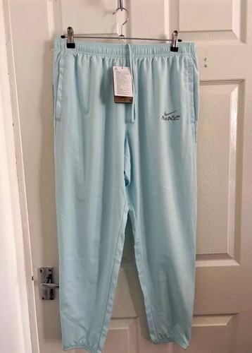 Nike dri fit - men’s, light
