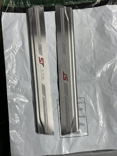 Genuine ford focus mk3 door - ford,