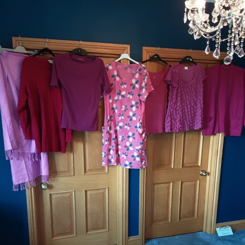 Bundle ladies clothes size - of,