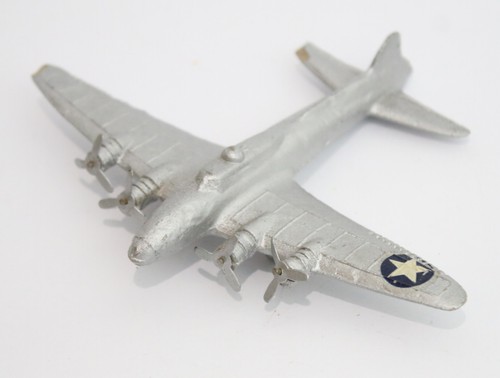 Vintage timpo toys b17 flying - timpo,