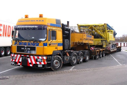 Truck photo man f2000 - man, low