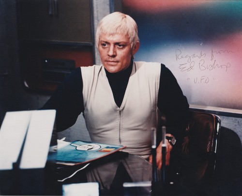 Ufo signed photo - ufo,