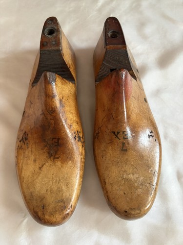 Wooden shoes lasts men - shoes,