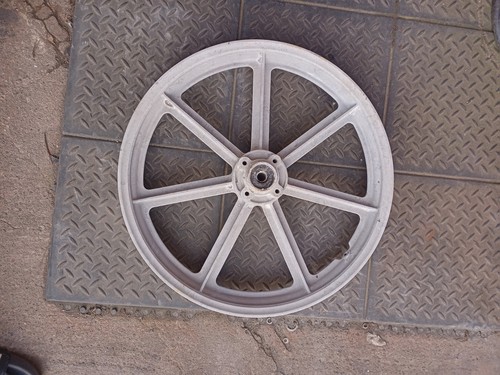 Yamaha rd125dx front wheel - yamaha,