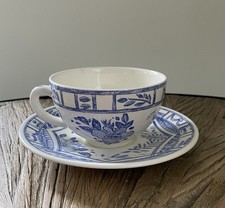 Gien France Oiseau Bleu Coffee Mugs And Saucers Set of 4