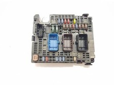 2011 CITROEN C4 FUSE BOX 1.6