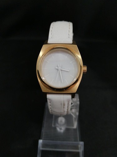 Nixon quartz watch 16d used - nixon,