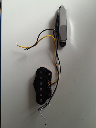 Pickups set and saddles for