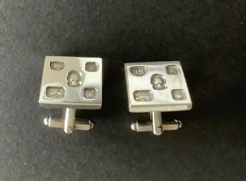 Silver cufflinks hallmarked