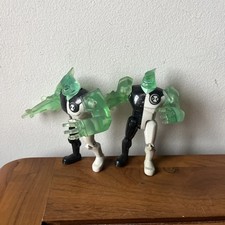 2x BEN 10 ALIEN FORCE