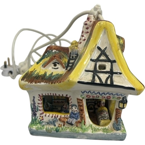 Vintage ceramic cottage night - vintage,