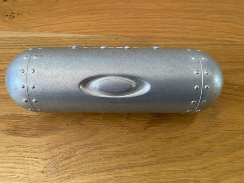 Oakley torpedo metal vault - torpedo,