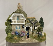 Lilliput Lane Bobby Blue