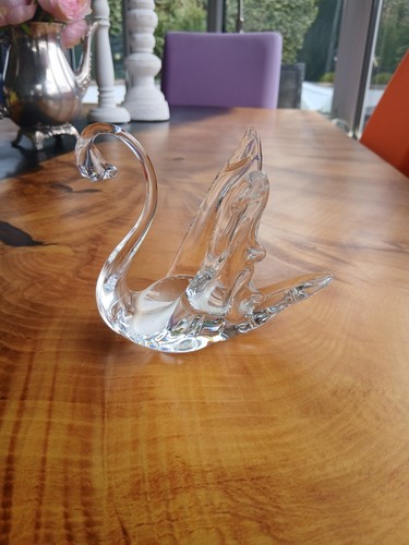 Vintage clear art glass swan - art,